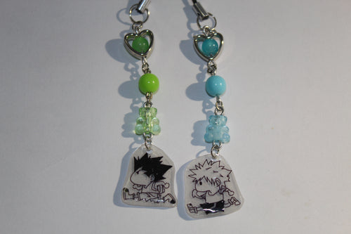 Gon and Killua matching phone charms !! 💕