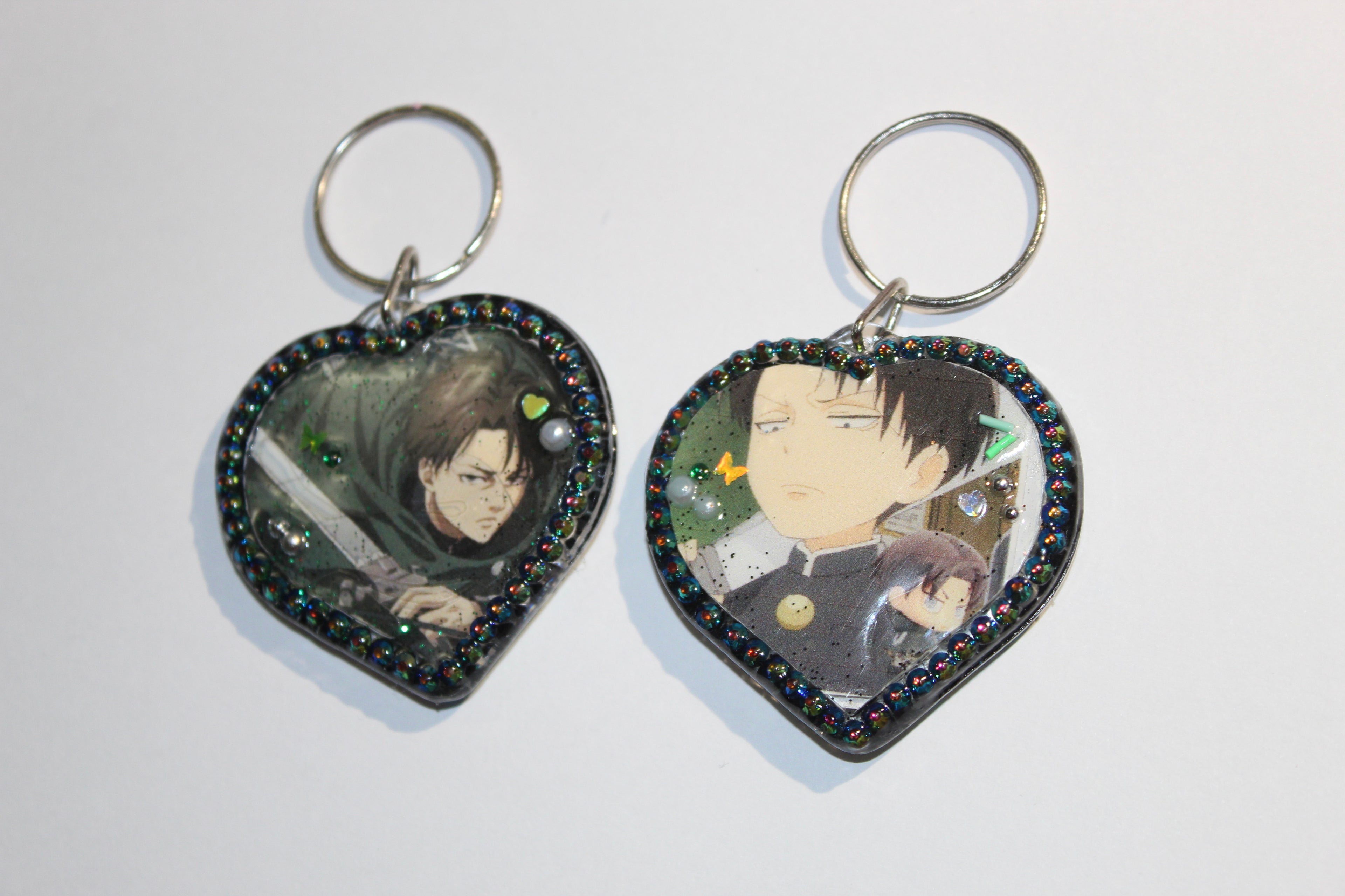 Attack On Titan Heart Keychains !